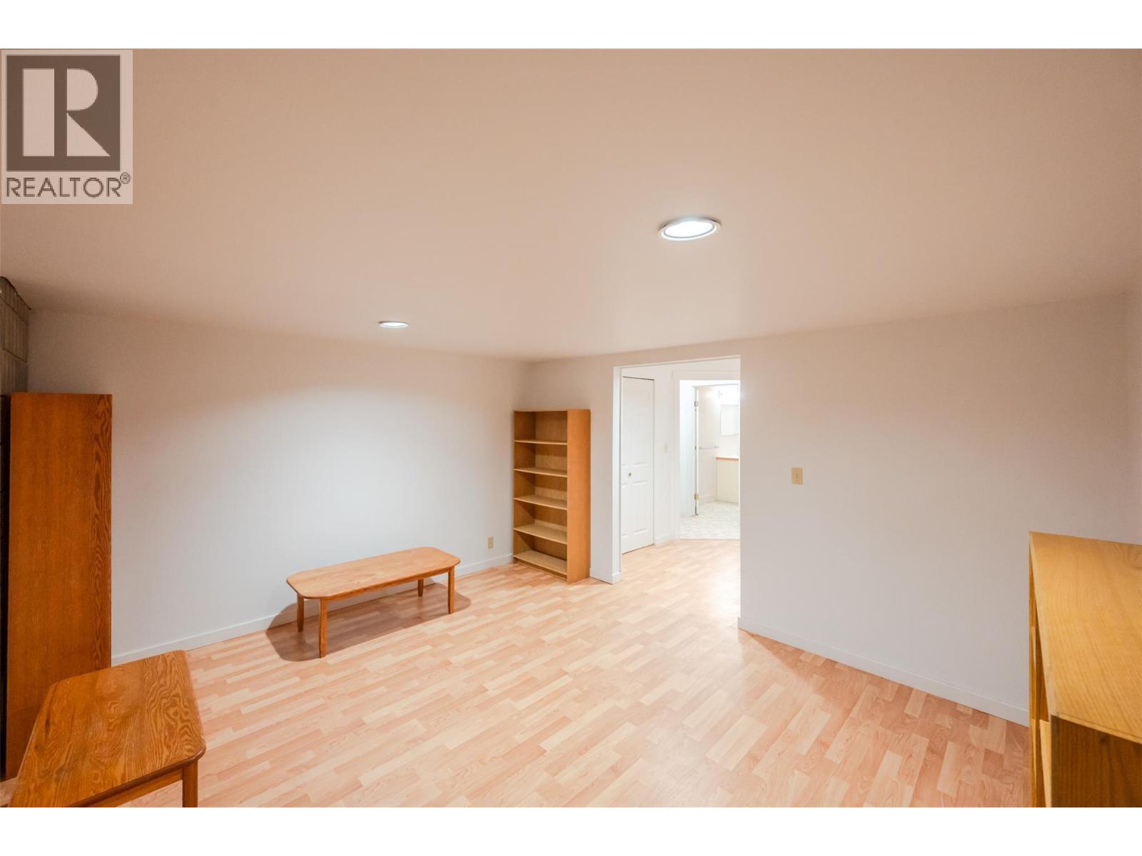 8015 Victoria Road S. Summerland, British Columbia