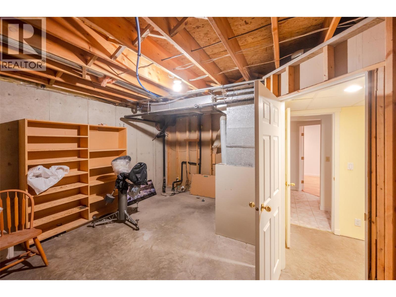 8015 Victoria Road S. Summerland, British Columbia