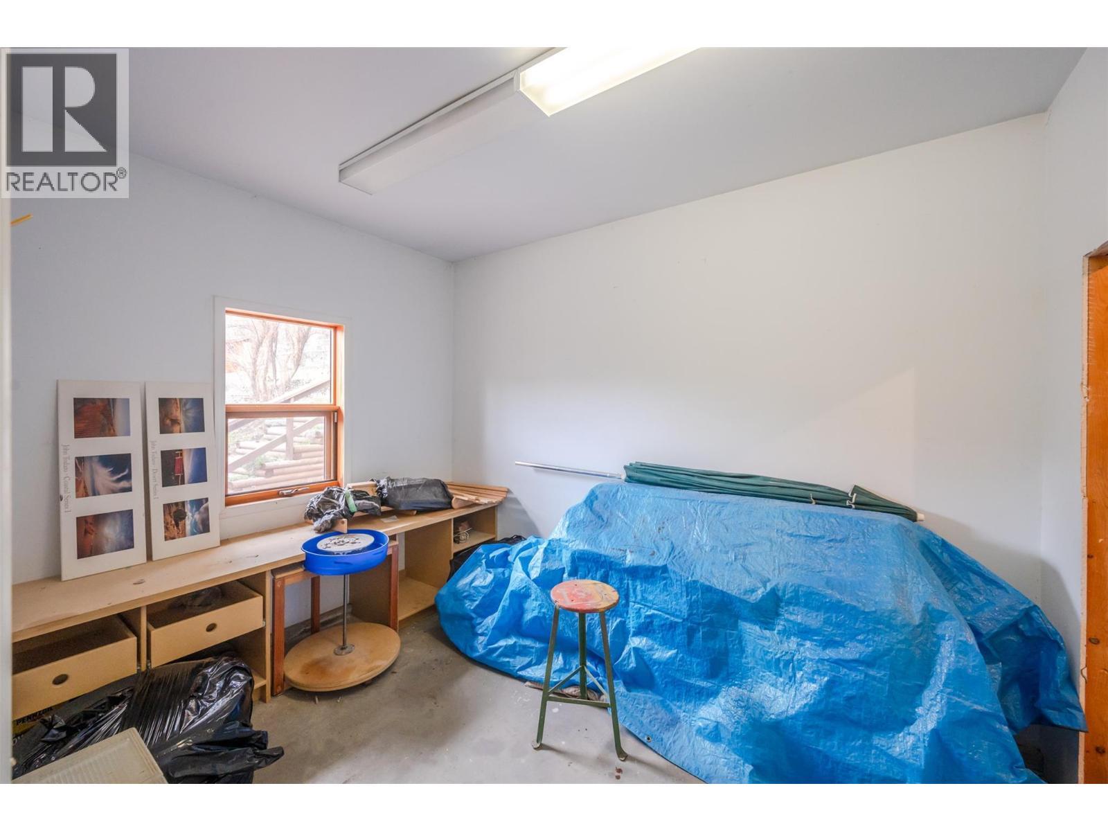 8015 Victoria Road S. Summerland, British Columbia