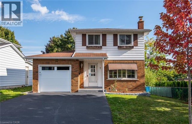 7 Forest Glen Crescent, Kitchener