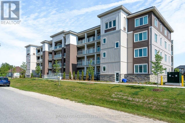 208 - 17 Spooner Crescent, Collingwood