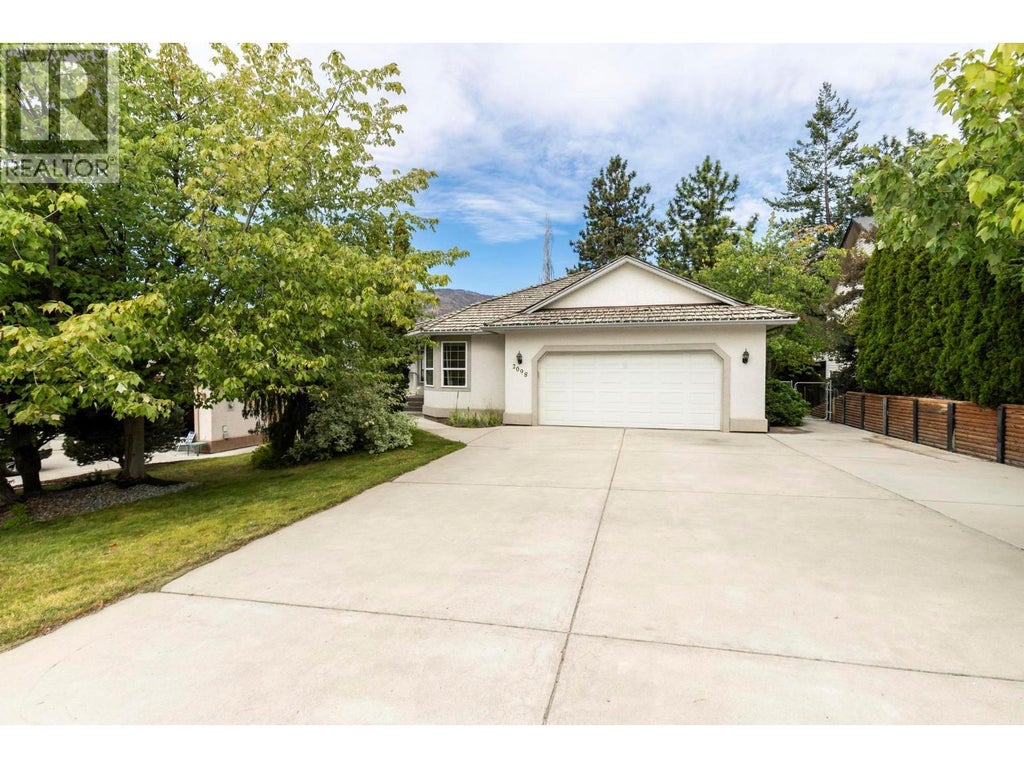 2098 Sunview Drive, West Kelowna