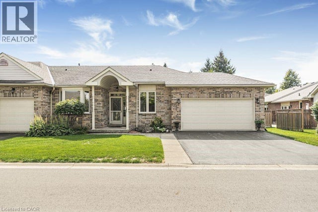 105 Northernbreeze Street, Hamilton