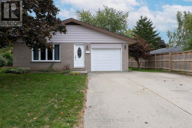 67 Dixon Road, Stratford