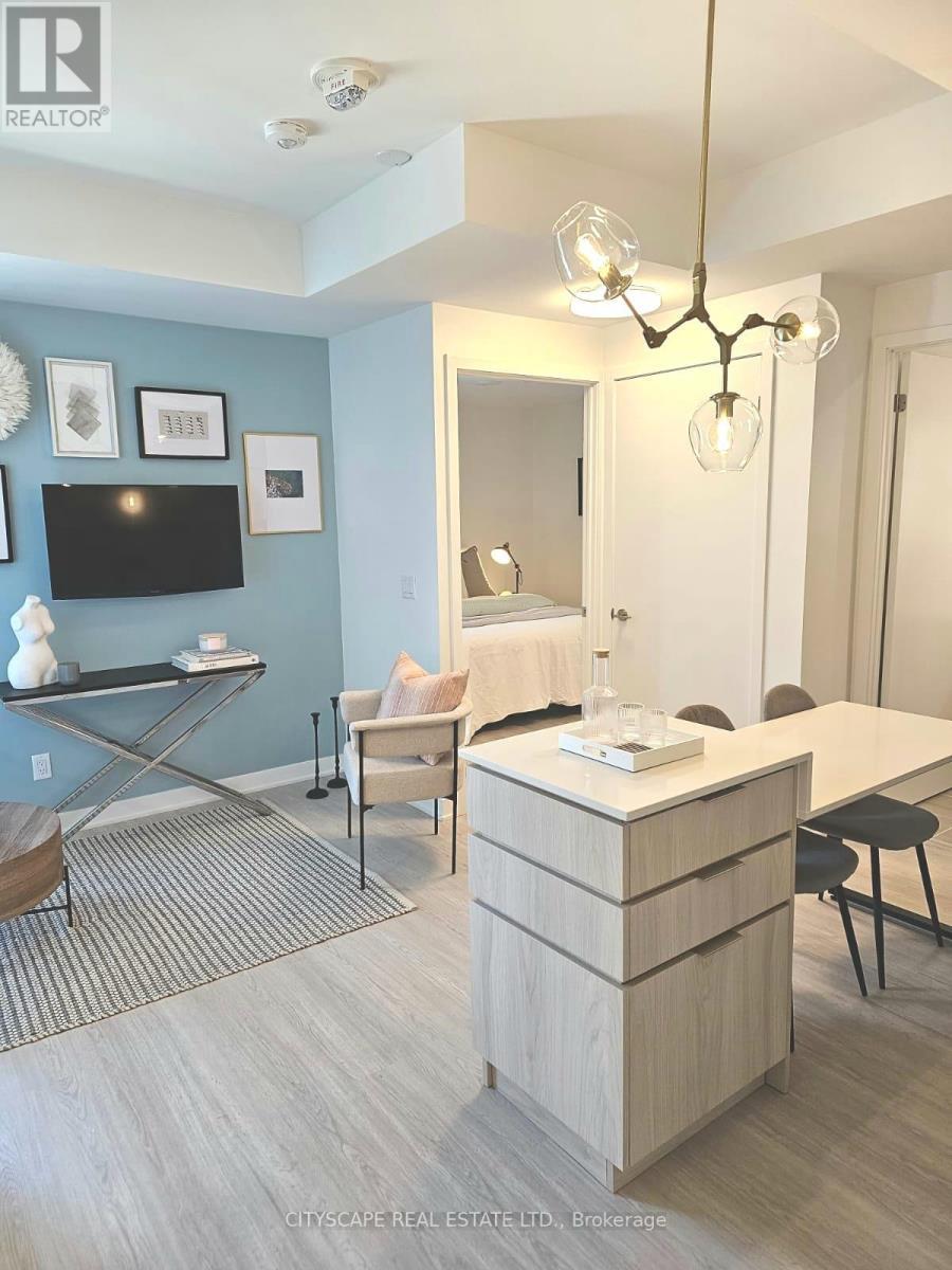 506 - 185 Alberta Avenue, Toronto (oakwood Village)