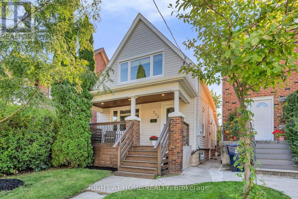 232 Sixth Street, Toronto (new Toronto)