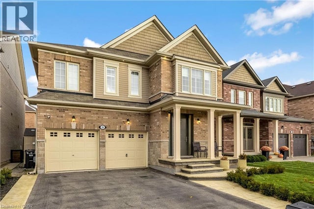 24 Macbean Crescent, Waterdown