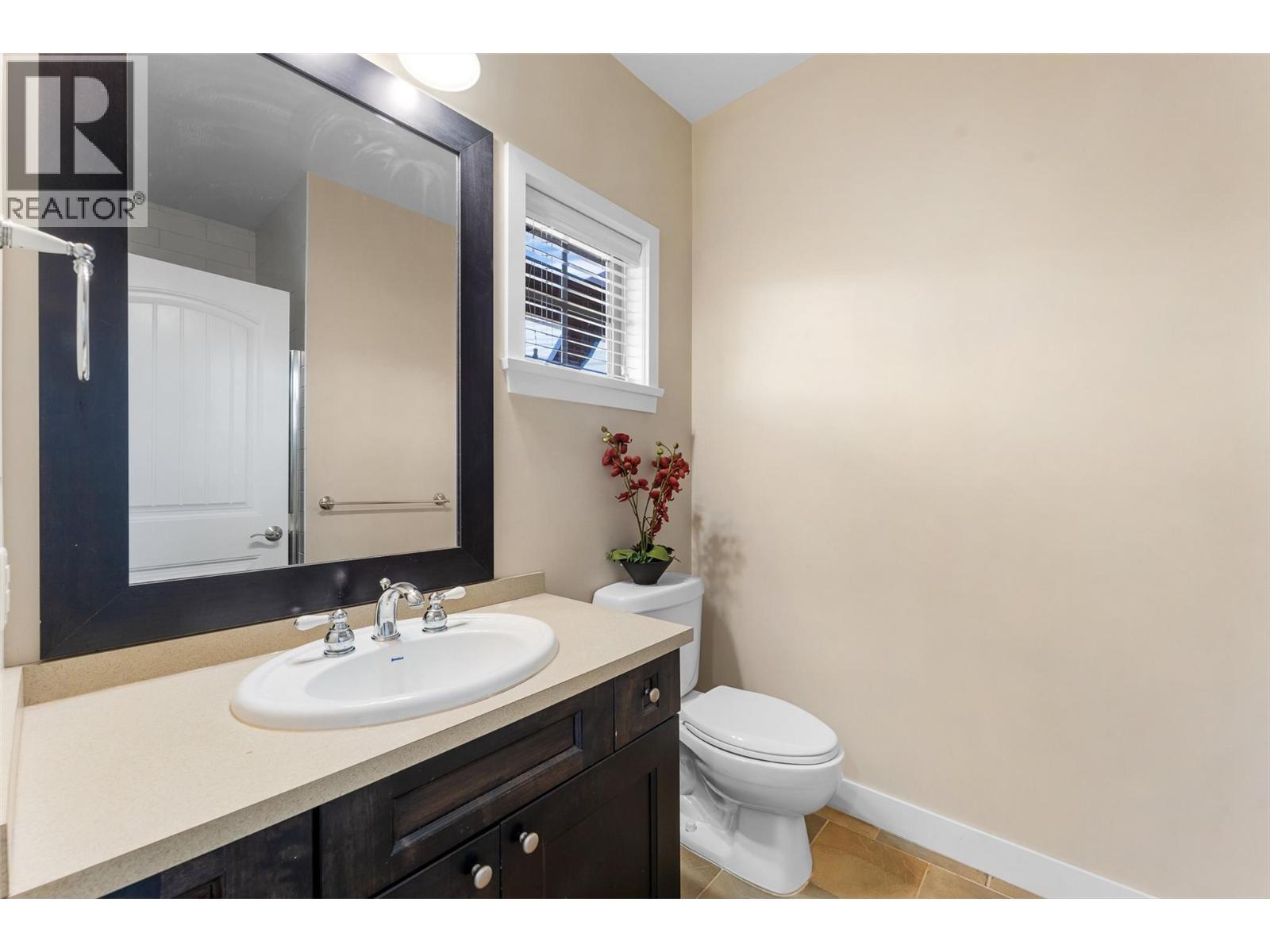 4032 Pritchard Drive N Unit# 5109. West Kelowna, British Columbia