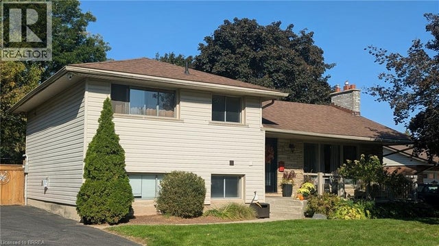 14 Meadow Road, Brantford