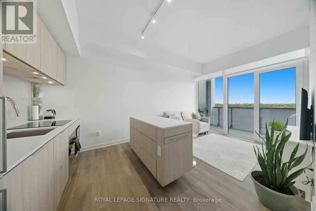 802 - 28 Ann Street, Mississauga (port Credit)