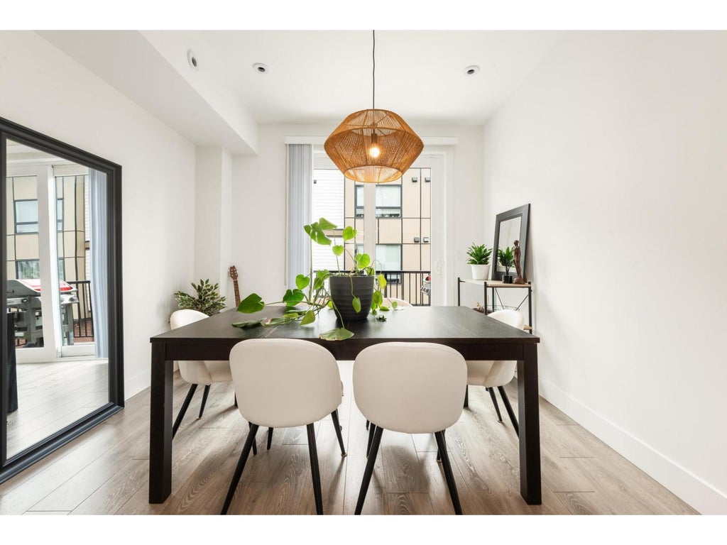 3 19624 56 Avenue, Langley