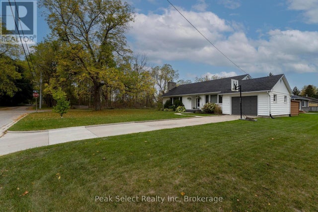 72 Carrall Street, St. Marys