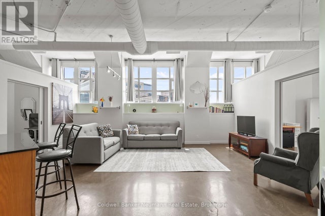 308 - 404 King Street West Street W, Kitchener