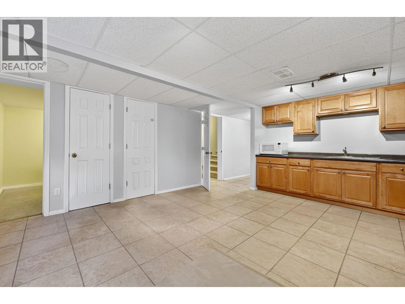 8949 122nd Avenue. Osoyoos, British Columbia