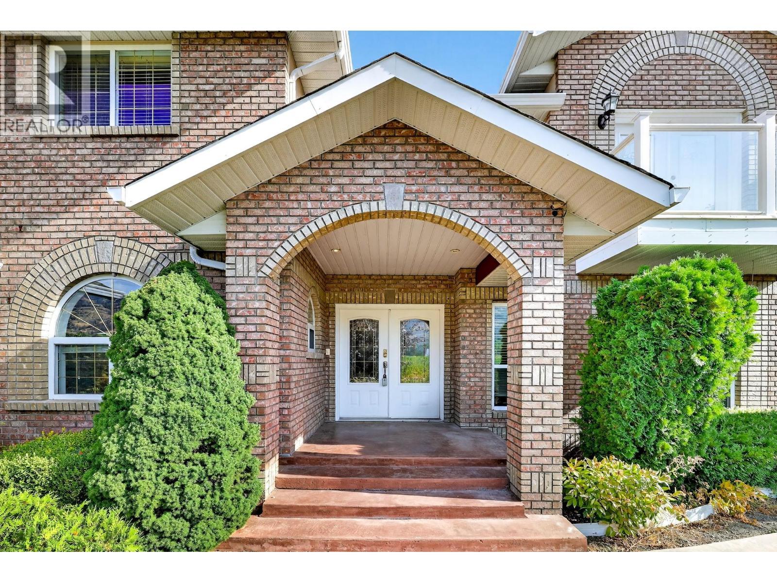 8949 122nd Avenue. Osoyoos, British Columbia