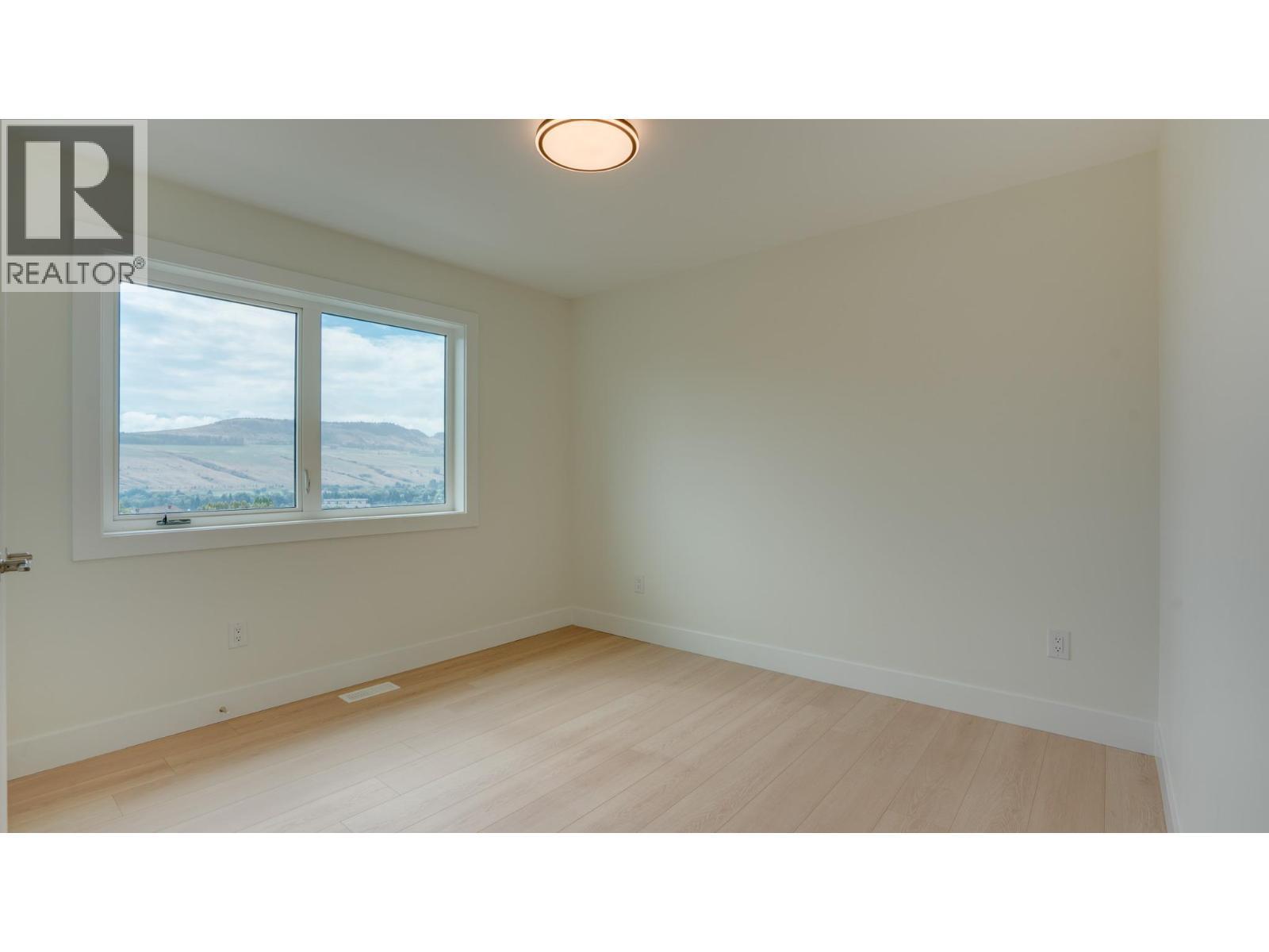 5705 Heritage Drive Unit# 6. Vernon, British Columbia