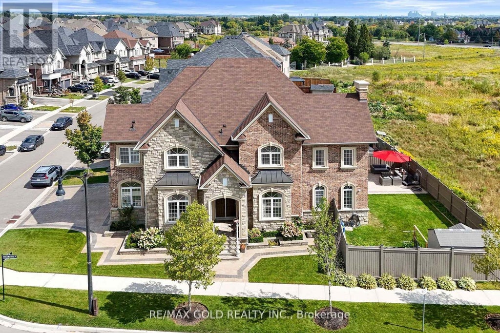 19 Martin Byrne Drive, Brampton (toronto Gore Rural Estate)