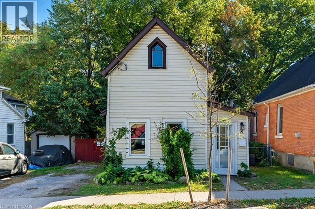 8 Tasker Street, St. Catharines