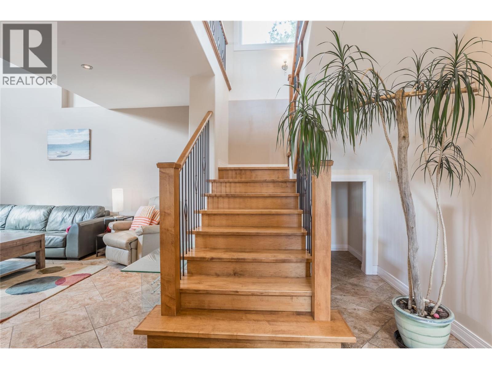 6220 Simpson Road. Summerland, British Columbia