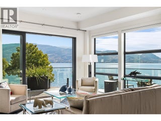 4364 Beach Avenue Unit# 1. Peachland, British Columbia