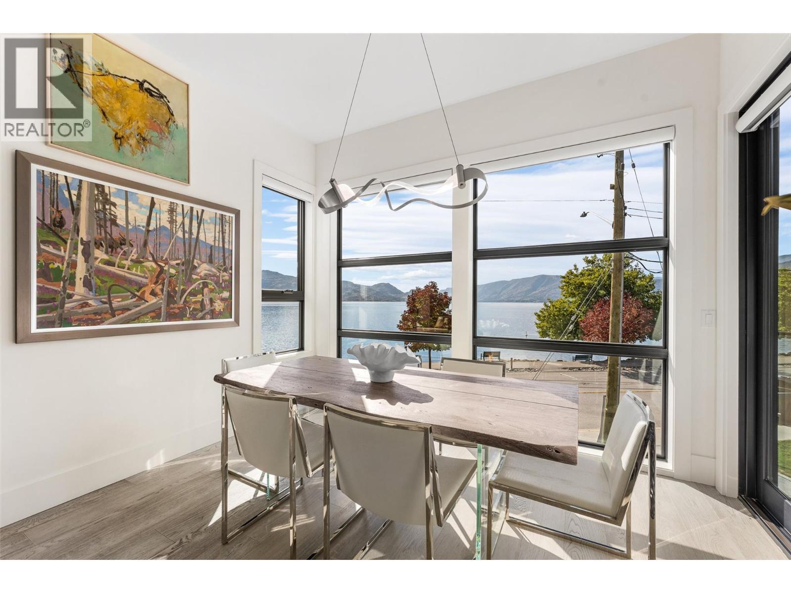 4364 Beach Avenue Unit# 1. Peachland, British Columbia