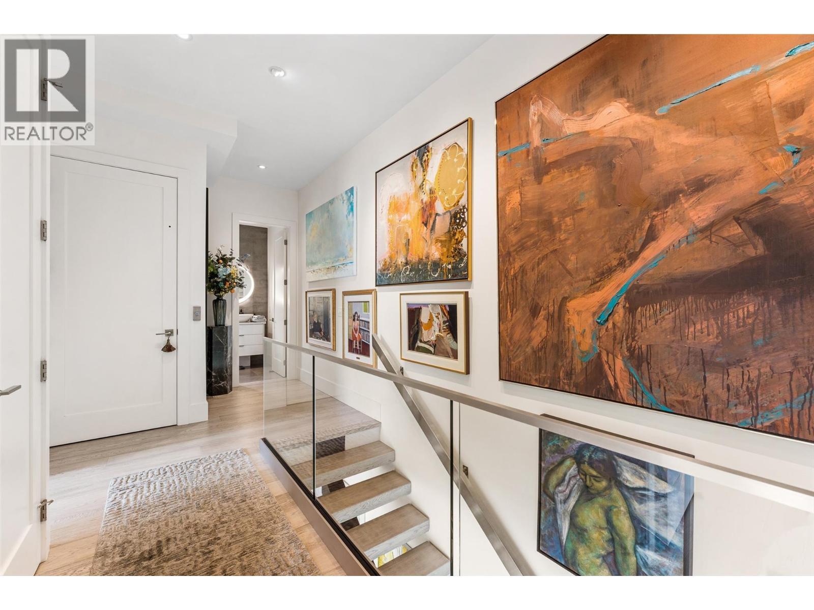 4364 Beach Avenue Unit# 1. Peachland, British Columbia