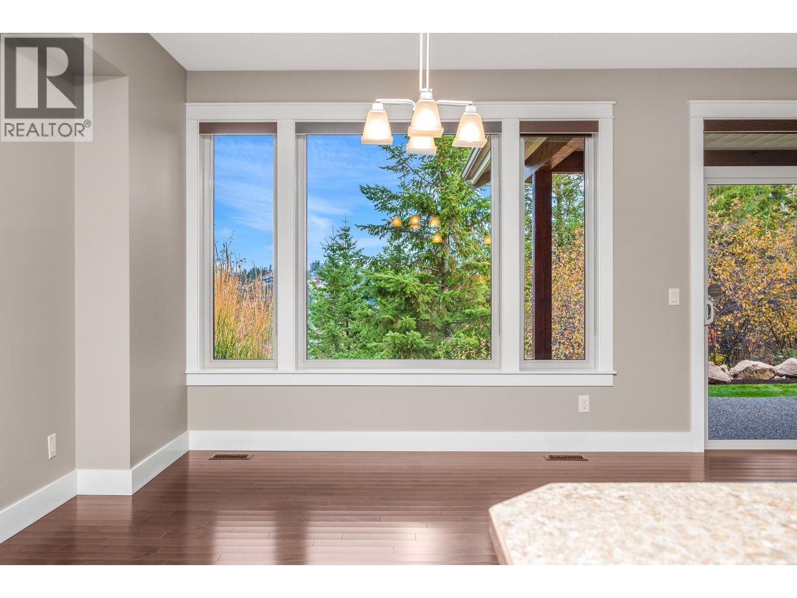 501 Longspoon Bay. Vernon, British Columbia