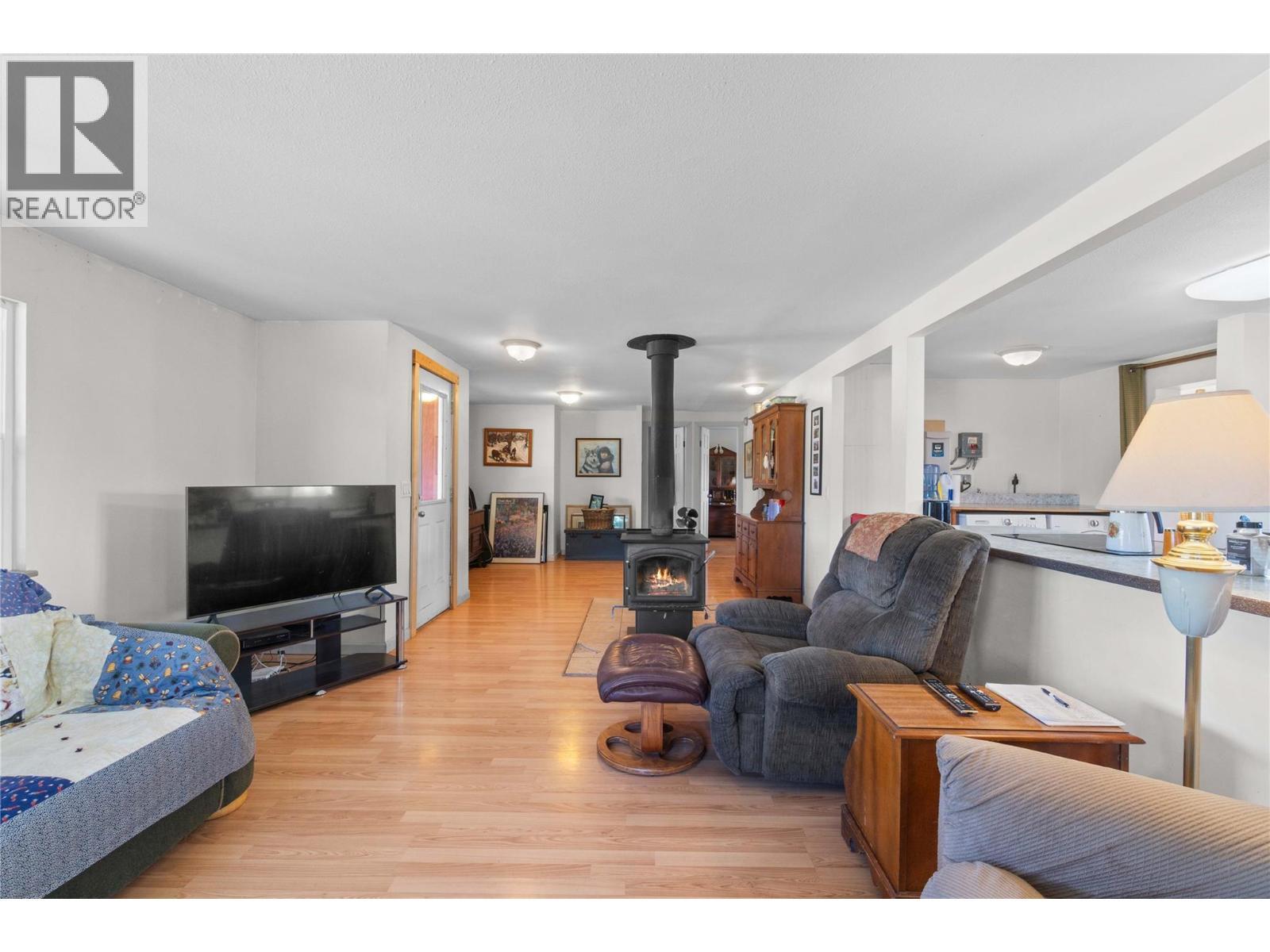 1168 Mallory Road Se. Enderby, British Columbia