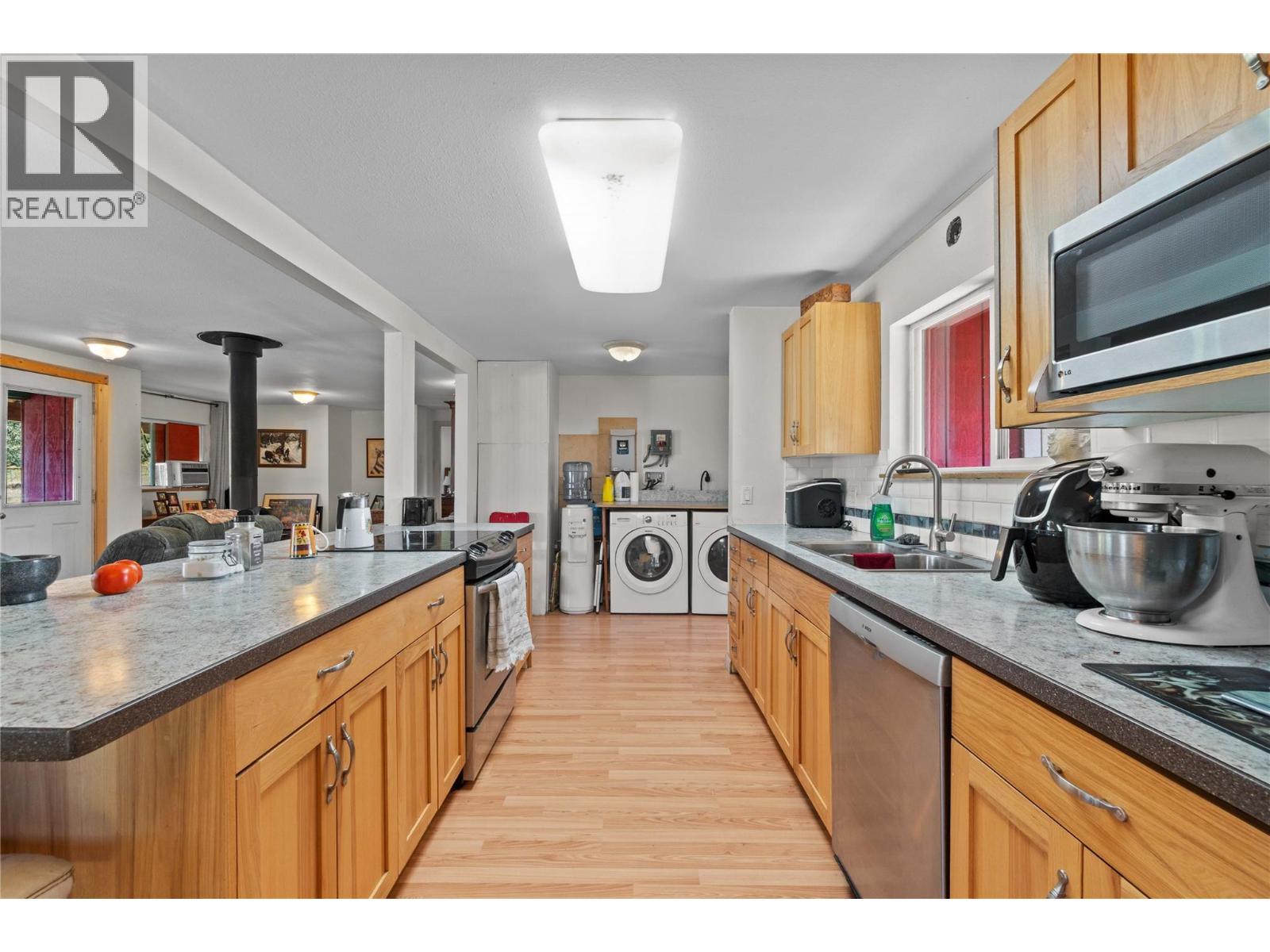 1168 Mallory Road Se. Enderby, British Columbia