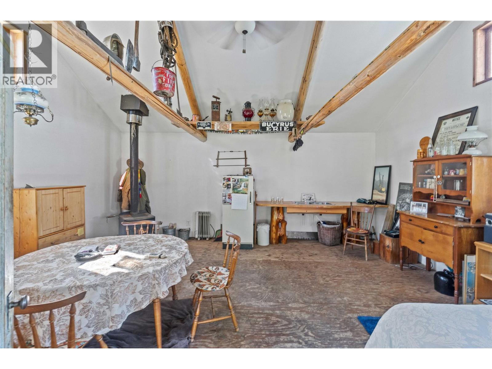 1168 Mallory Road Se. Enderby, British Columbia