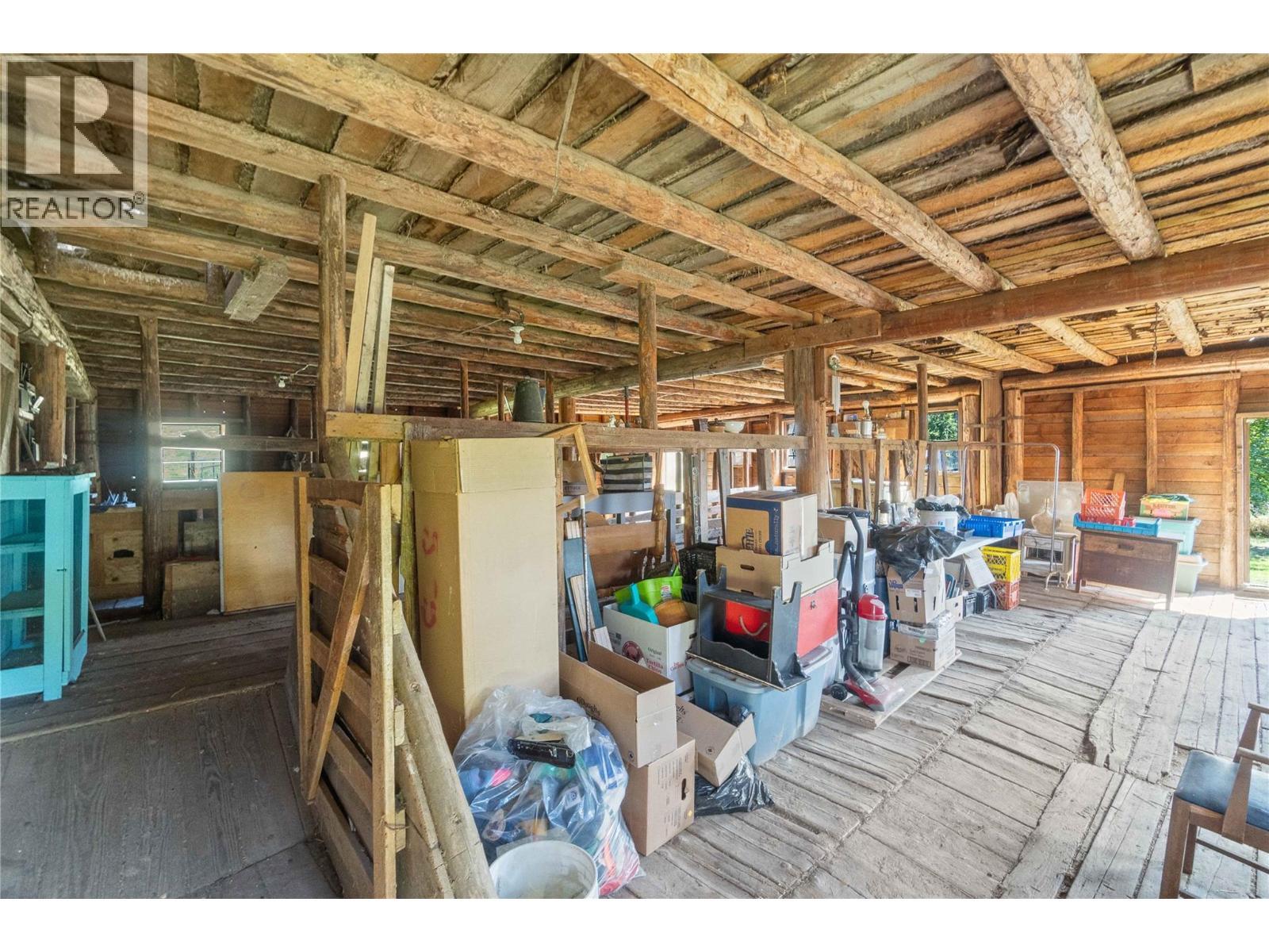 1168 Mallory Road Se. Enderby, British Columbia