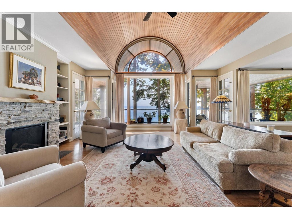 1251 Fairweather Road, Bowen Island