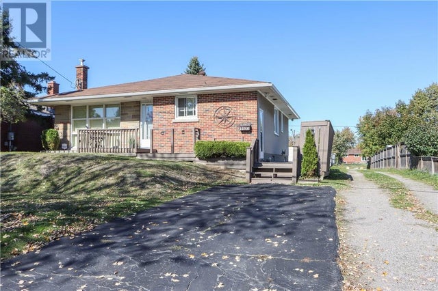 1196 Woodbine Avenue, Sudbury