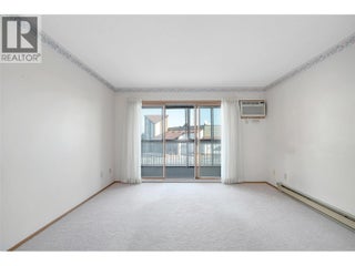 489 Hwy 33 Highway Unit# 208. Kelowna, British Columbia