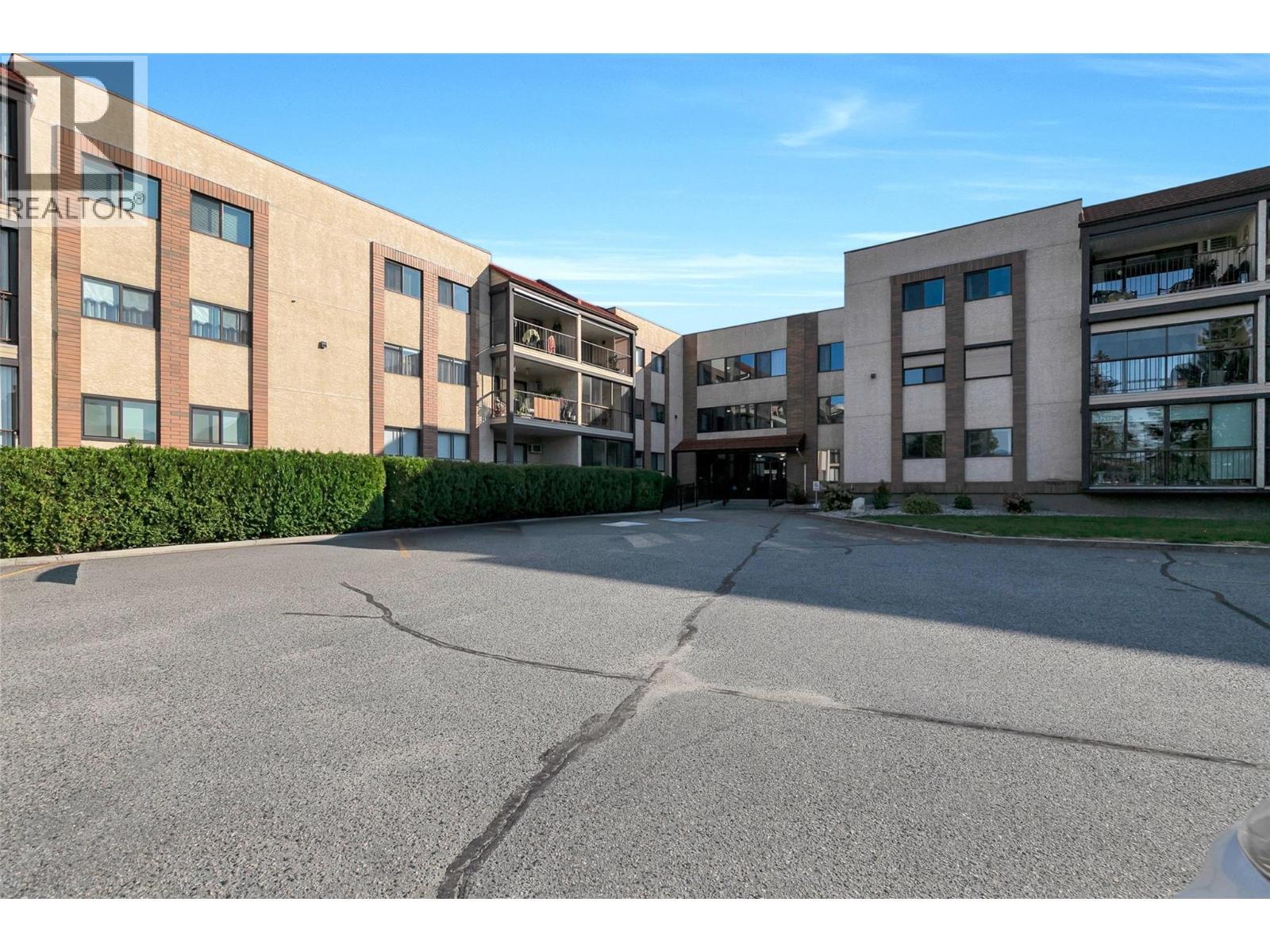 489 Hwy 33 Highway Unit# 208. Kelowna, British Columbia