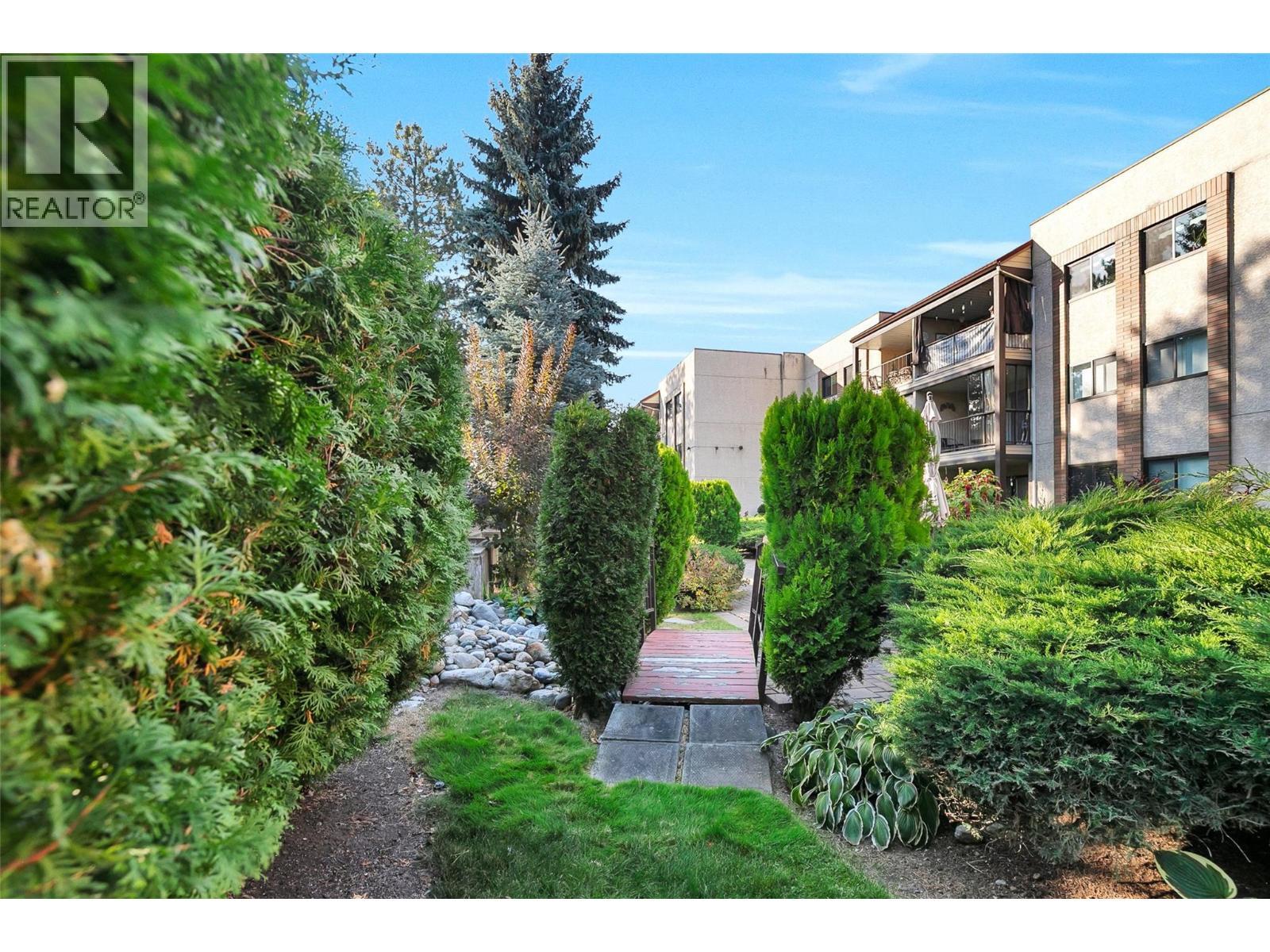 489 Hwy 33 Highway Unit# 208. Kelowna, British Columbia