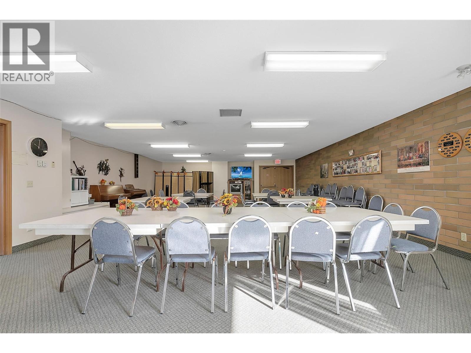 489 Hwy 33 Highway Unit# 208. Kelowna, British Columbia