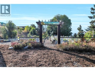 489 Hwy 33 Highway Unit# 208. Kelowna, British Columbia