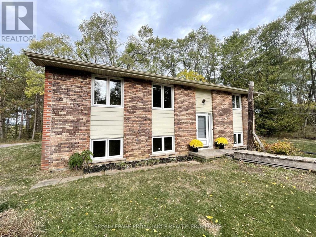 1136 Millhaven Road, Loyalist (lennox And Addington - South)