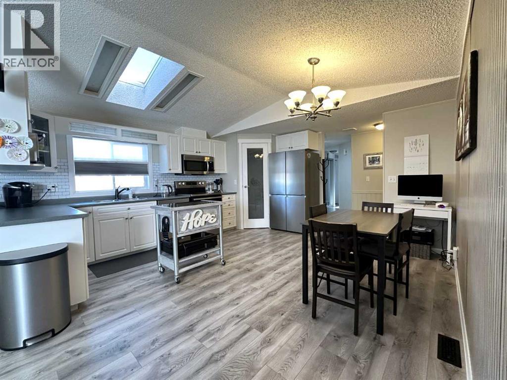 11116 96 Street, Clairmont