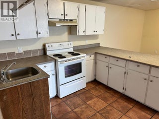 7910 Lakeview Drive. Coldstream, British Columbia