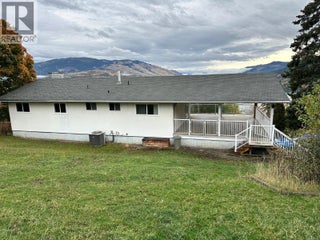 7910 Lakeview Drive. Coldstream, British Columbia