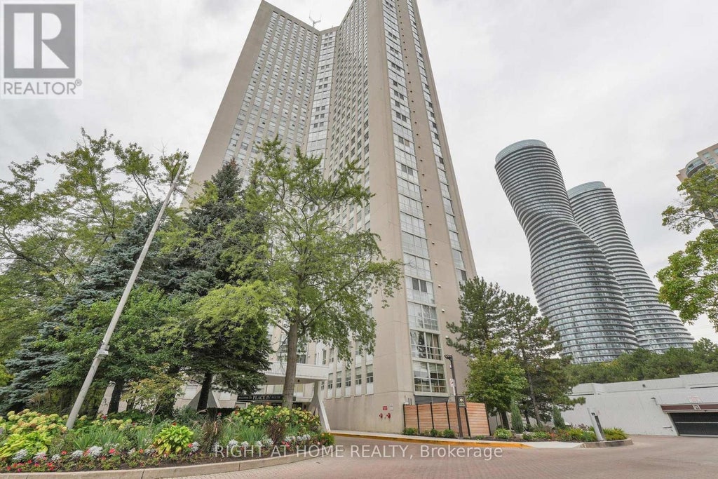 205 - 3650 Kaneff Crescent, Mississauga (mississauga Valleys)