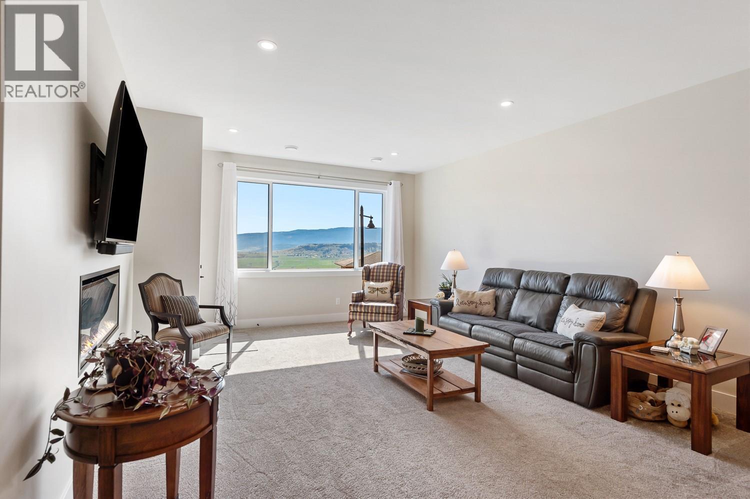 496 Silversage Place Unit# 2. Vernon, British Columbia