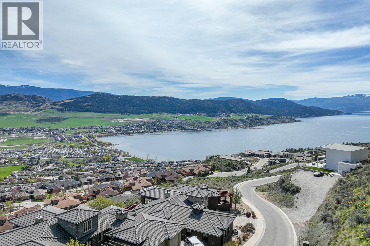 496 Silversage Place Unit# 2. Vernon, British Columbia