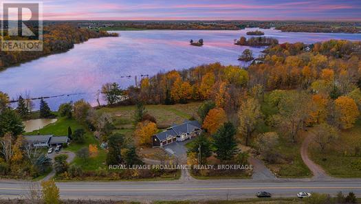 1888 Sunbury Road, Frontenac (frontenac South)