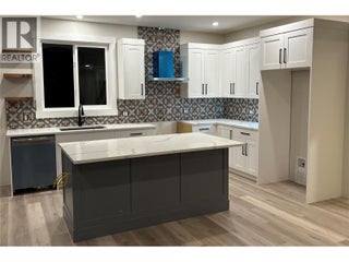 2520 Golf View Crescent. Blind Bay, British Columbia