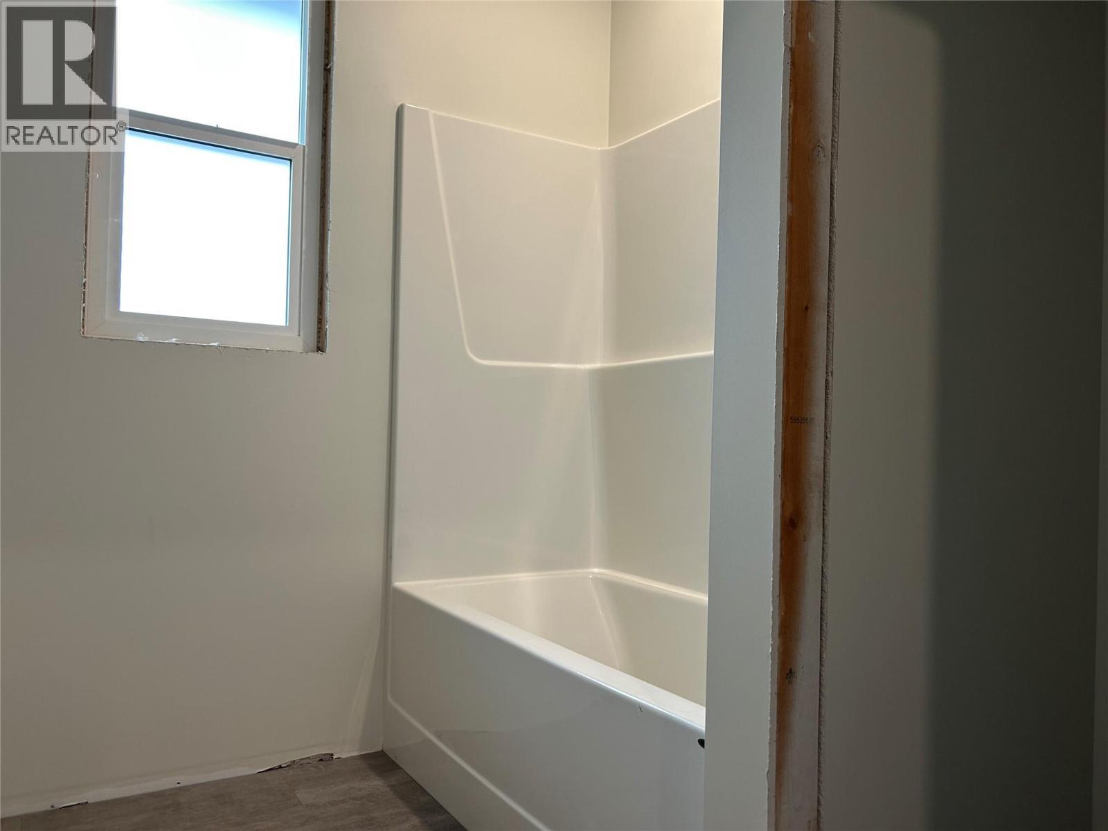 2520 Golf View Crescent. Blind Bay, British Columbia