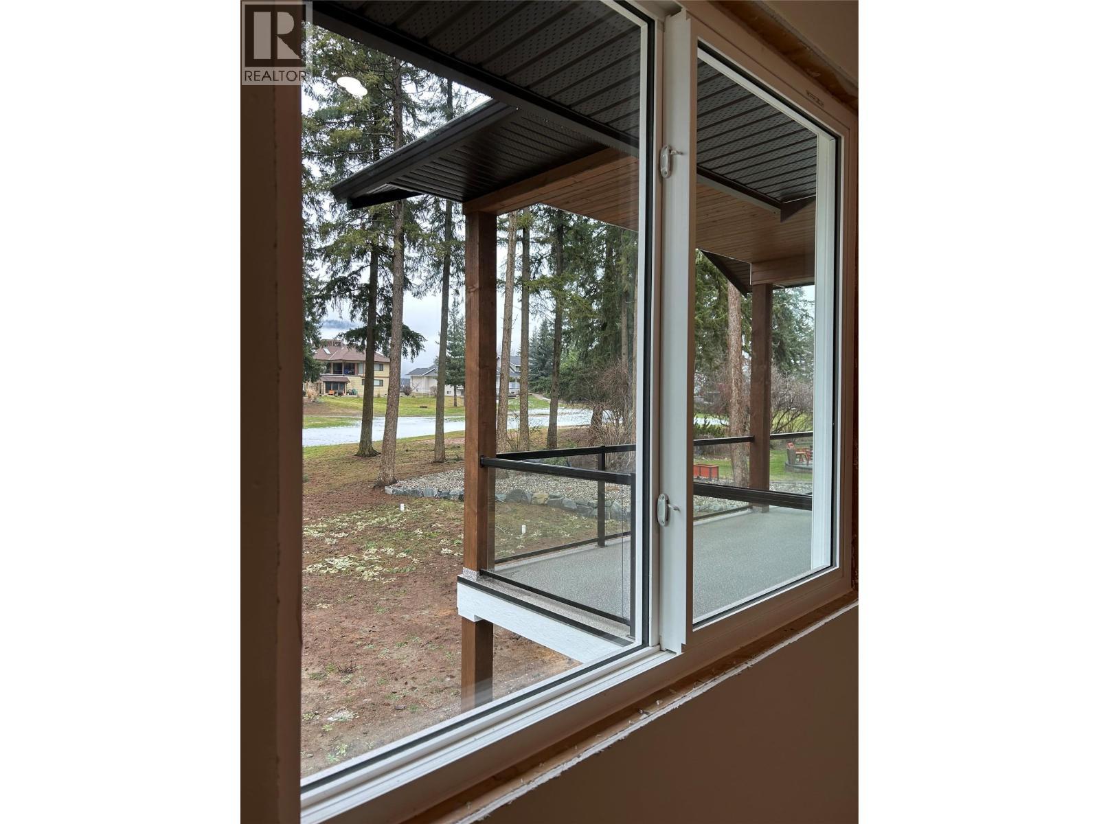 2520 Golf View Crescent. Blind Bay, British Columbia