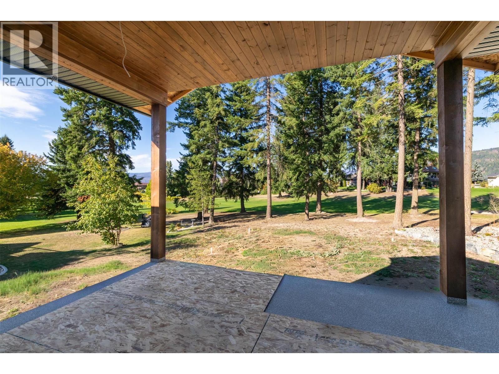 2520 Golf View Crescent. Blind Bay, British Columbia